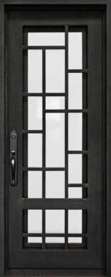 Кованая дверь в современном стиле со стеклом в центре и защитной решеткой