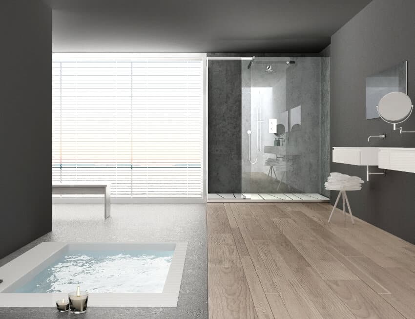Минималистская бело-серая ванная комната с ванной и панорамным окном